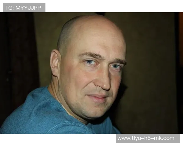 萨福诺夫坦言语言障碍影响对恩里克战术理解希望能学西班牙语