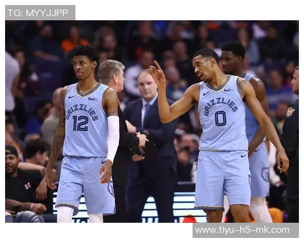 替补奇兵罗林斯上半场表现抢眼贡献11分5板2助攻正负值高达17